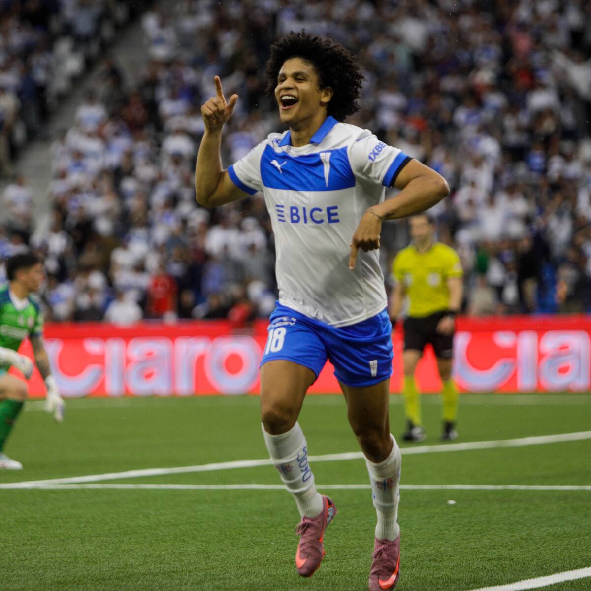 La UC cumple su tarea: remonta ante Unión La Calera y se queda con el “Chile 2” para la Copa Libertadores