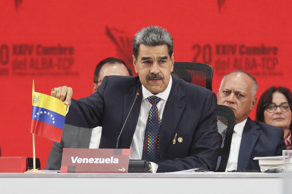 El presidente de Venezuela, Nicolás Maduro, habla durante una cita de los líderes de los países del ALBA-TCP realizada en la ciudad de Caracas