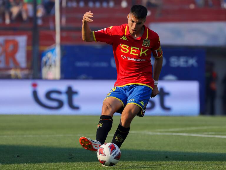 Jonathan Villagra asoma como posible refuerzo de Colo Colo para el segundo semestre