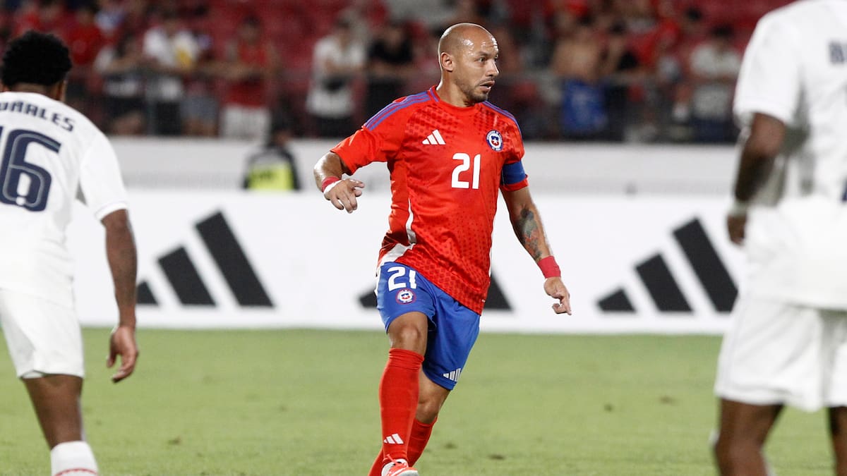 “Marcelo Díaz jugaba muy parecido a Busquets; tiene virtudes que son muy difíciles de encontrar en los volantes hoy en día”