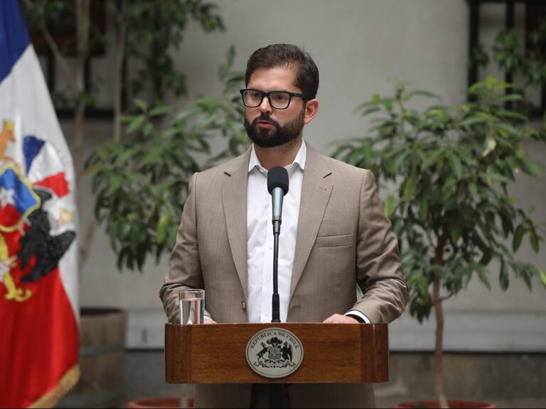 Presidente Boric y polémica por indultos: «Cada poder del Estado tiene el deber de respetar las atribuciones del otro»