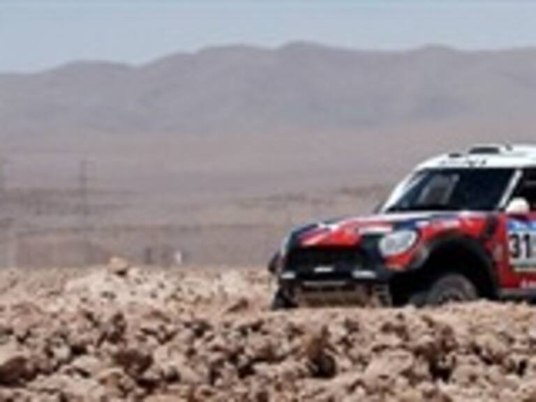 Boris Garafulic se mantuvo 12° en autos tras la penúltima etapa del Dakar