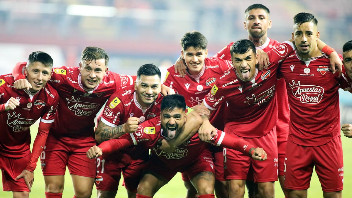 Golpe para Ñublense: una de sus figuras se pierde el resto de la temporada tras sufrir grave lesión