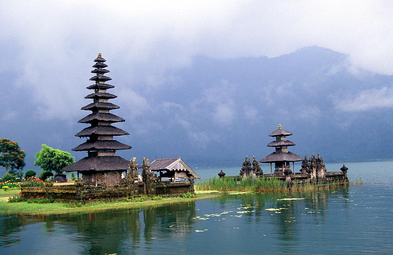 Pareja de chilenos es detenida con más de cuatro kilos de cocaína en Bali: podrían enfrentar la pena de muerte
