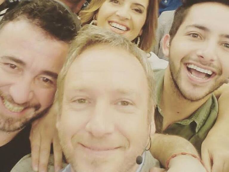 Director de Bienvenidos permanece grave por variante Delta: no tenía ninguna vacuna