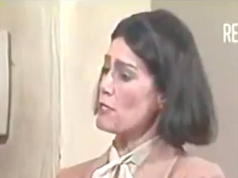 La «Señorita Astrid» responde sobre comparaciones con Marcela Cubillos: «Algo de eso hay»