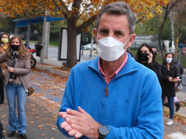 Gonzalo de la Carrera se arrepiente de vacunarse contra el covid: “Han introducido grafeno en nuestro organismo”