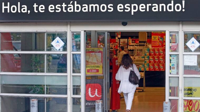 Sernac logra acuerdo por colusión de los pollos