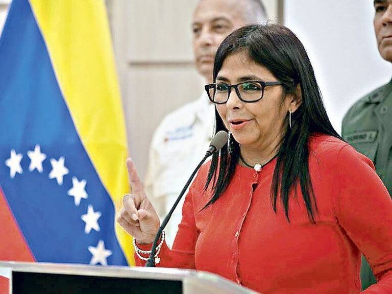 Solamente “personas con dignidad pueden entrar”: vicepresidenta de Venezuela tras deportaciones de observadores previo a las elecciones