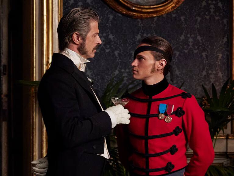 Conoce la miniserie italiana de época que ha cautivado a los suscriptores de Netflix y no te puedes perder