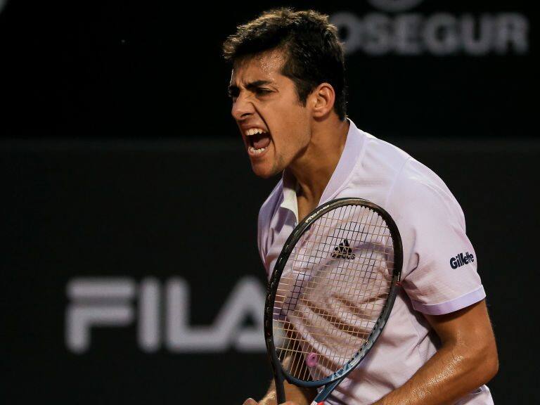 RIO DE JANEIRO, BRAZIL - FEBRUARY 23: Cristian Garin of Chile celebrates a point during the men's singles final match of the ATP Rio Open 2020 at Jockey Club Brasileiro on February 23, 2020 in Rio de Janeiro, Brazil. (Photo by Buda Mendes/Getty Images)