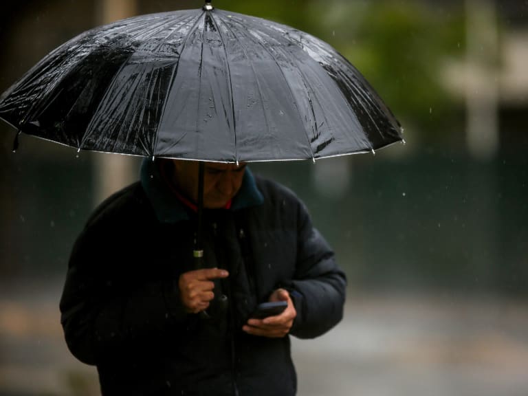 Sistema frontal en el norte: estas son las comunas que recibirán más lluvias este viernes 17 de julio