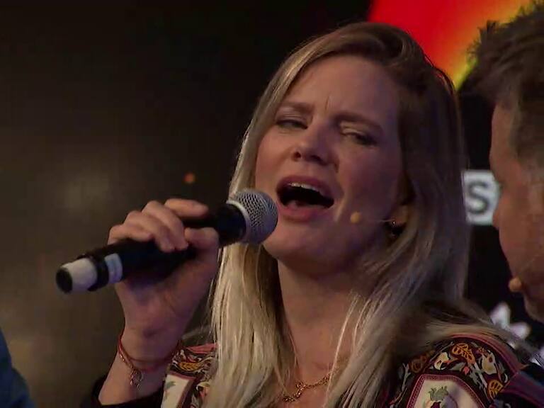 Javiera Acevedo mostró su talento oculto en "Los 5 Mandamientos"