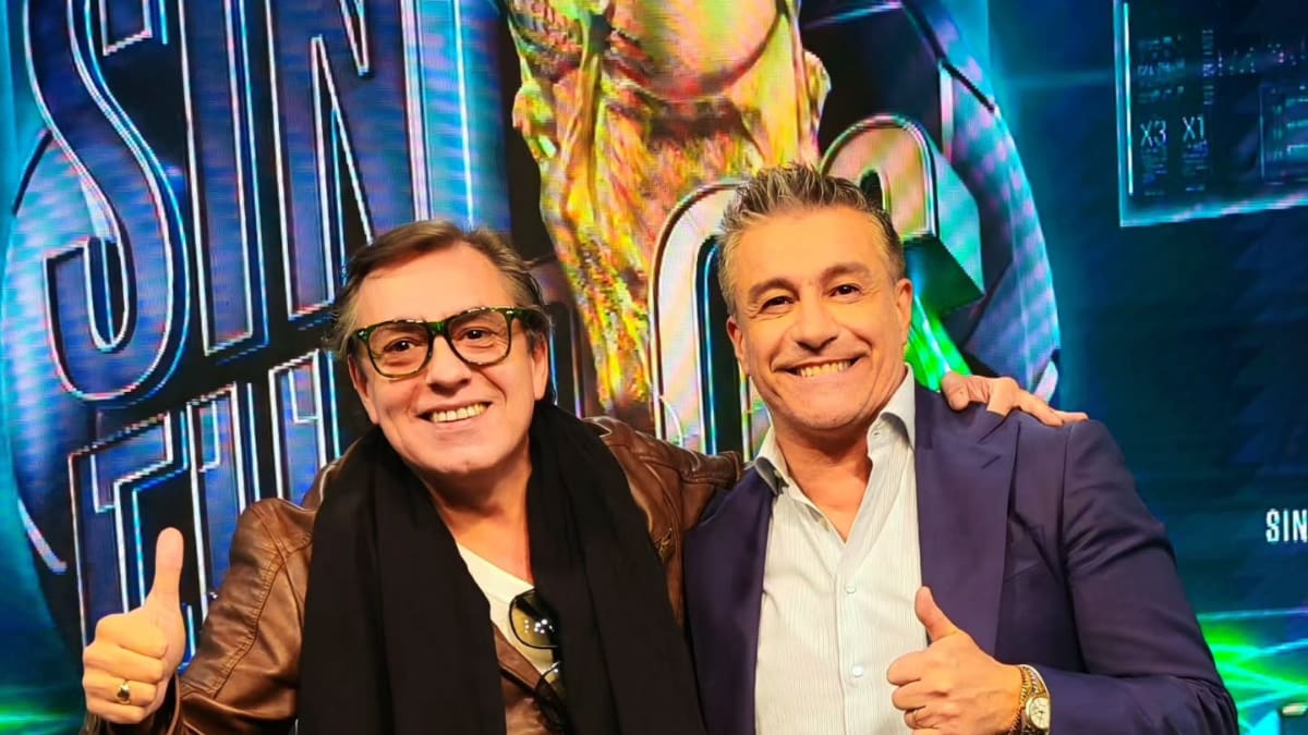 Exrostro de TVN pierde la paciencia por críticas a Kast y arremete contra periodistas: “Dicen puras hue…”