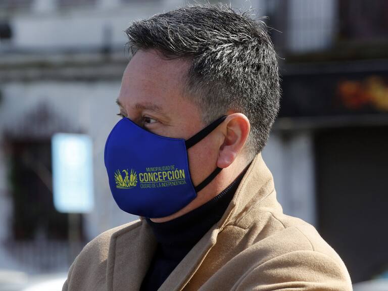 Alcalde de Concepción y retroceso de la comuna a Cuarentena: «Esto ya parece una verdadera puerta giratoria»