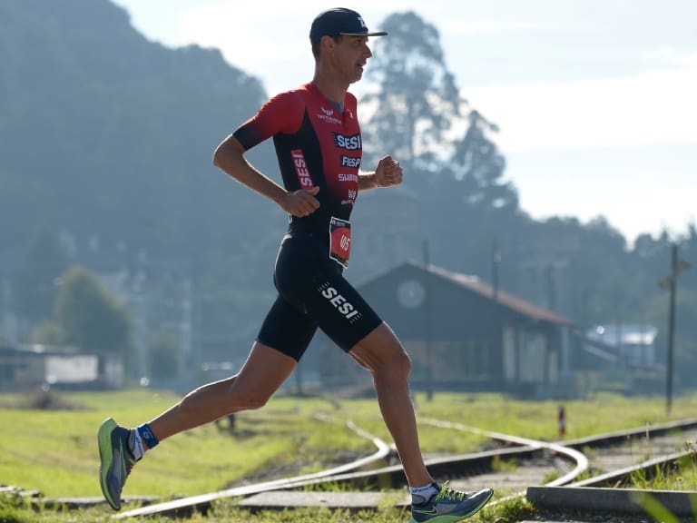 A la caza de Pucón: las dos fechas internacionales del triatlón que se vienen en Chile