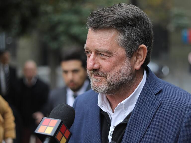 Claudio Orrego declarará el 19 de junio como imputado por presunto fraude al fisco