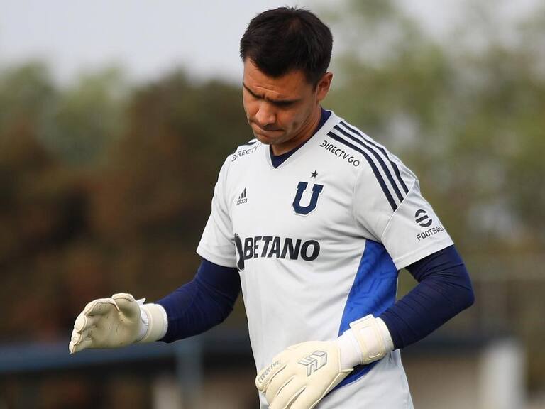 «¿Qué tal el primer día, Cristopher?»: la U mostró las primeras imágenes de Toselli entrenando en el CDA