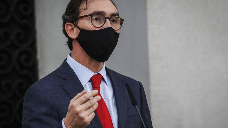 Ministro de Educación aseguró que “no corresponde” anticipar un cierre del año escolar pese al coronavirus