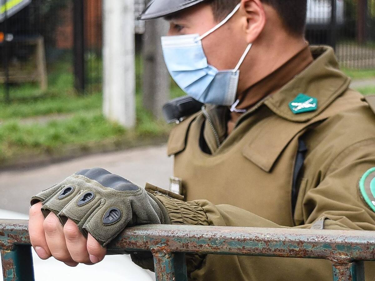Carabineros expulsó a seis funcionarios que fueron sorprendidos bebiendo alcohol en Purranque