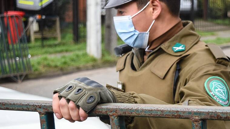 Carabineros expulsó a seis funcionarios que fueron sorprendidos bebiendo alcohol en Purranque