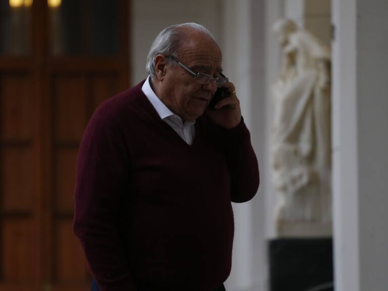 25 de Abril de 2016/SANTIAGORoberto Fantuzzi durante la sesin del Consejo de Observadores del Proceso Constituyente. Realizada en la casa central de la Universidad de Chile.
FOTO: PABLO VERA LISPERGUER/AGENCIAUNO