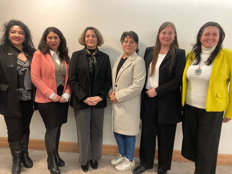 Asociación Nacional de Mujeres Periodistas elige nuevo directorio para el período 2025–2027