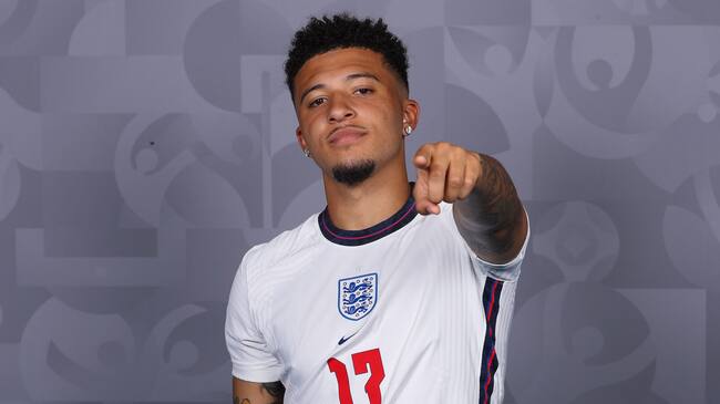 BURTON UPON TRENT, ENGLAND - JUNE 08: Jadon Sancho of England poses during the official UEFA Euro 2020 media access day at St George's Park Futsal Arena on June 08, 2021 in Burton upon Trent, England. (Photo by Patrick Elmont - UEFA/UEFA via Getty Images)