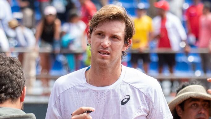A madrugar: Nicolás Jarry y Tsitsipas ya tienen horario para enfrentarse en octavos del Masters 1000 de Montecarlo