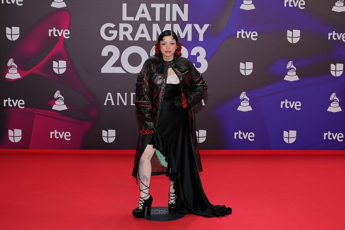SEVILLE, SPAIN – NOVEMBER 16: Mon Laferte attends The 24th Annual Latin Grammy Awards on November 16, 2023 in Seville, Spain. (Photo by Neilson Barnard/Getty Images for Latin Recording Academy)