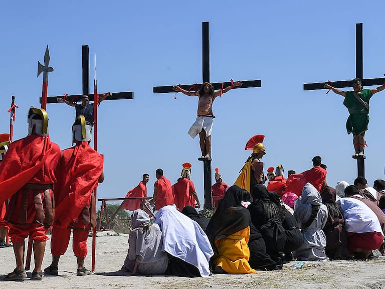 El ritual extremo de Rubén Enaje en Viernes Santo
