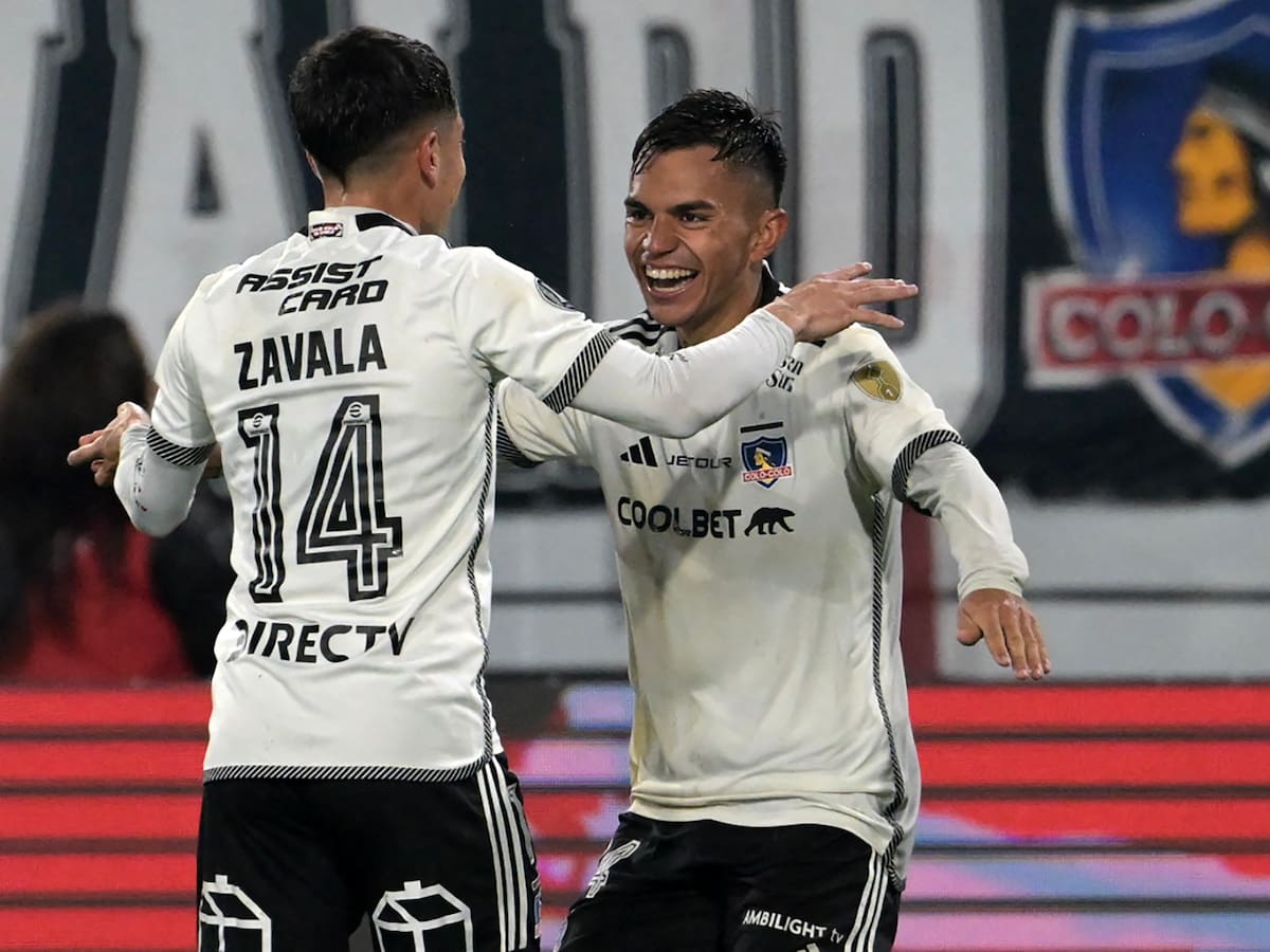 “Uno se prepara para estos momentos”: La reacción de Vicente Pizarro tras anotar el gol del triunfo de Colo Colo ante Junior