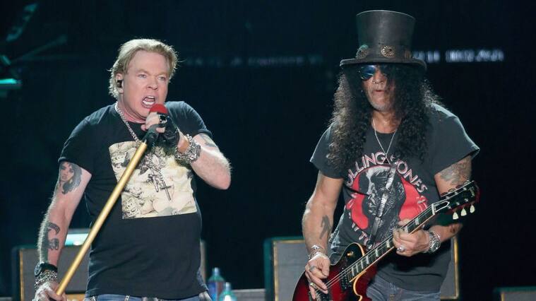 AUSTIN, TEXAS - OCTOBER 04: Axl Rose (L) and Slash of Guns N' Roses perform in concert during weekend one of the 2019 ACL Fest at Zilker Park on October 4, 2019 in Austin, Texas. (Photo by Gary Miller/Getty Images)