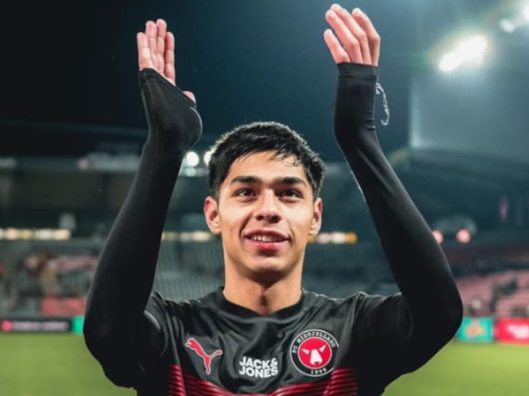 FC Midtjylland celebró retorno de Darío Osorio al equipo tras su participación en la Copa América