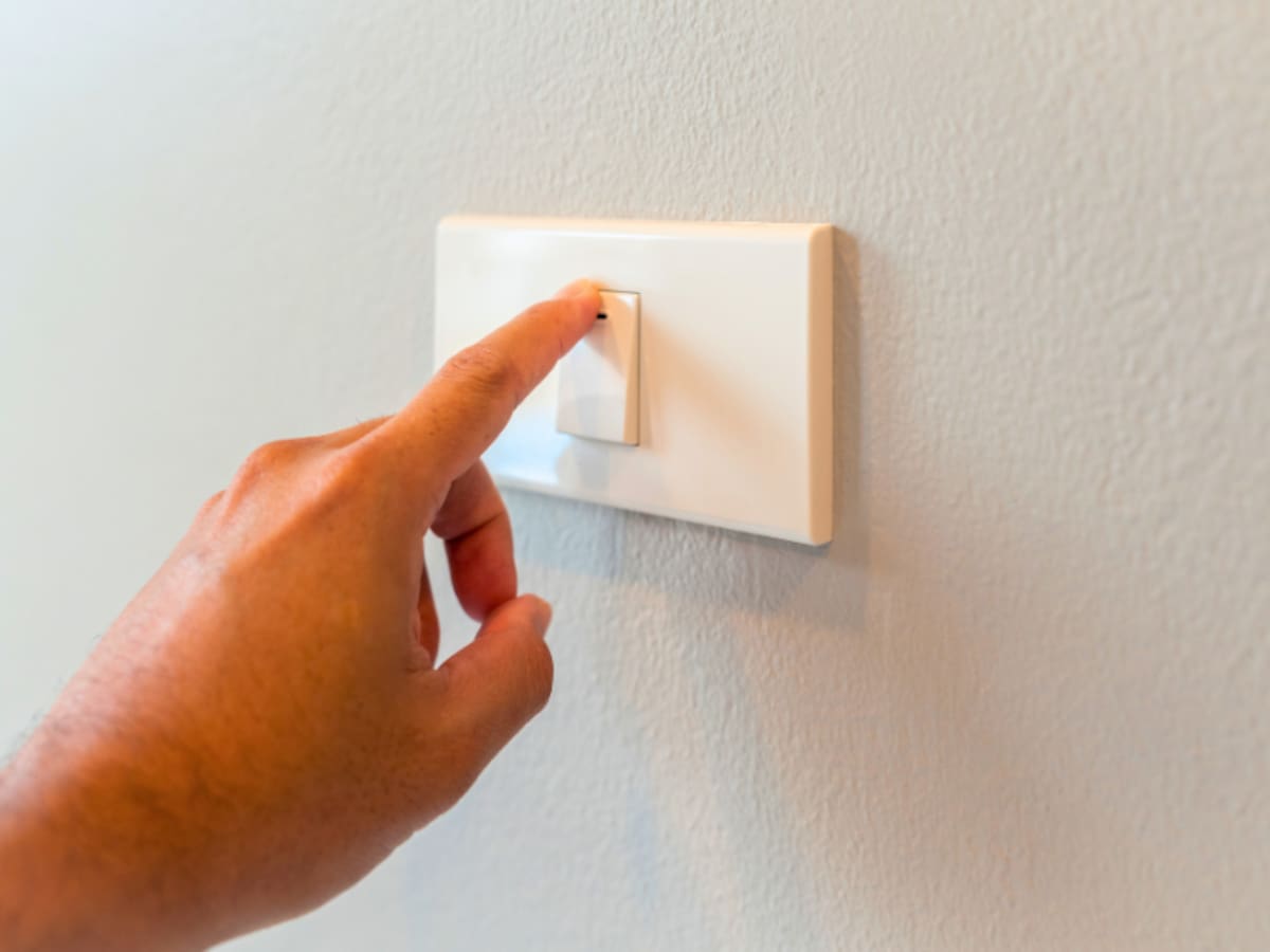 Corte de luz en Santiago este miércoles 11 de marzo: Enel confirma interrupciones en 8 comunas de la RM