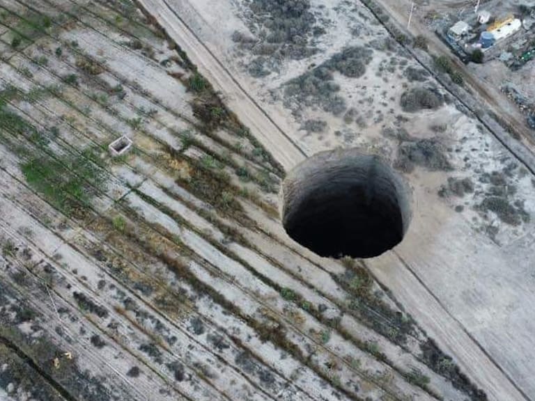 Alcalde de Tierra Amarilla y enorme socavón en la comuna: «Nuestro mayor temor hoy es que pueda suceder en un lugar poblado»