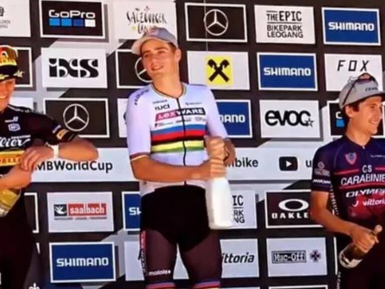 Imparable: Martín Vidaurre logra su cuarta victoria del año en la Copa del Mundo de Mountain Bike Sub 23