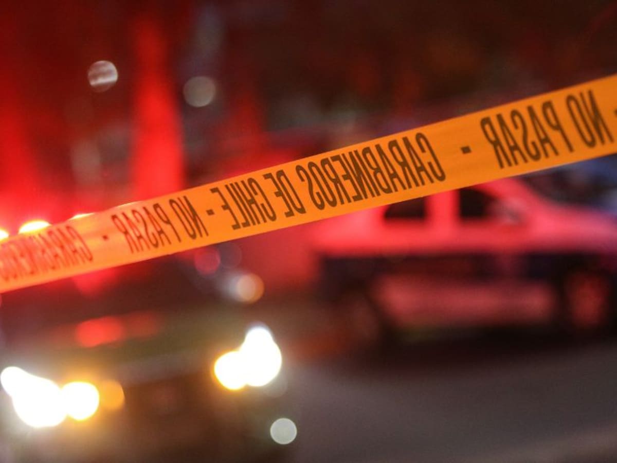 Adulto mayor sufre violenta encerrona en Quinta Normal: fue amenazado con armas de fuego
