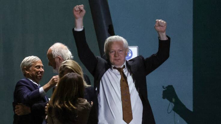 “Su encarcelación continuada no tenía propósito”: Julian Assange llega a Australia luego de 12 años privado de libertad