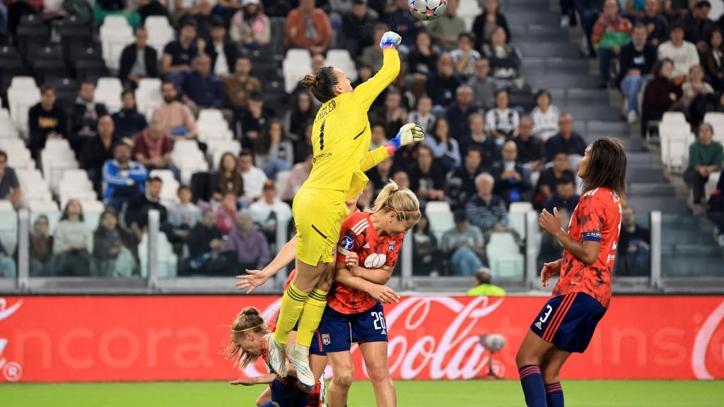 Christiane Endler fue titular en el empate del Olympique Lyon ante Juventus y sigue sin ganar en la Champions League Femenina