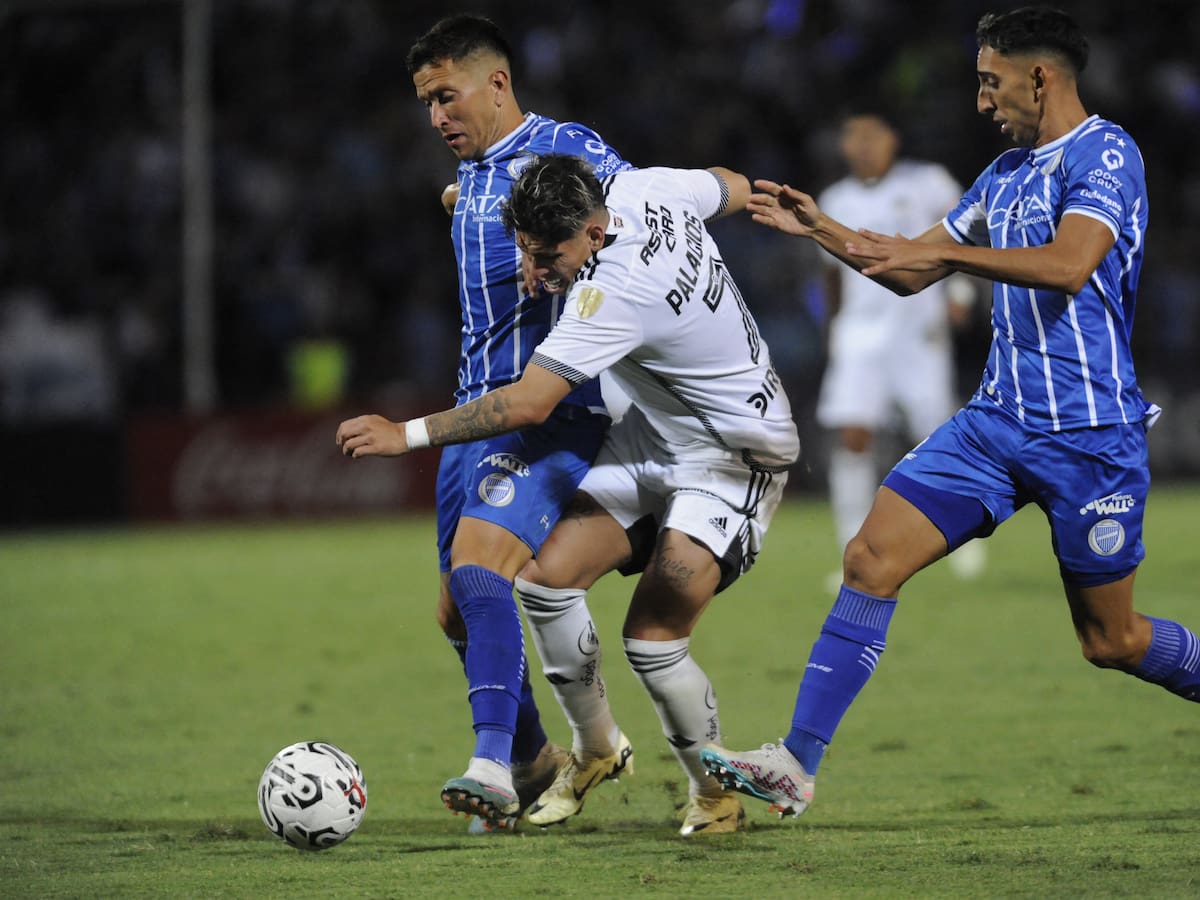 El grave problema que complica a Godoy Cruz antes de enfrentar a Colo Colo por Copa Libertadores