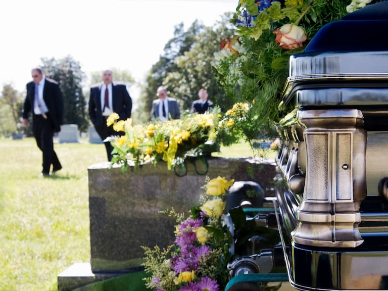 “No fue nada malicioso, solo una broma”: tradición escolar que terminó con un profesor muerto