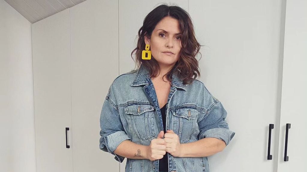 Connie Achurra profundiza acerca del abuso sexual que sufrió de niña