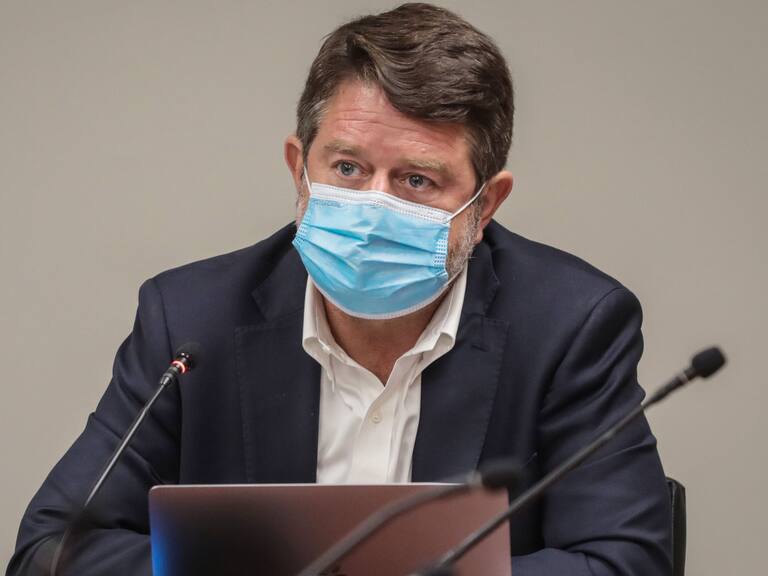 30 de agosto del 2021/SANTIAGOEl Gobernador de la Región Metropolitana, Claudio Orrego, convoca al primer Consejo Asesor de Medioambiente, el que integrarán representantes de diferentes sectores de la sociedad comprometidos con la preservación del planeta, entre ellos Nathalie Joignant, ex candidata a gobernadora regional.
FOTO: SEBASTIAN BELTRAN GAETE/AGENCIAUNO