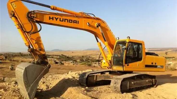 Prisión preventiva para los dos imputados que usaban retroexcavadora para rellenar zanja en la frontera de Colchane