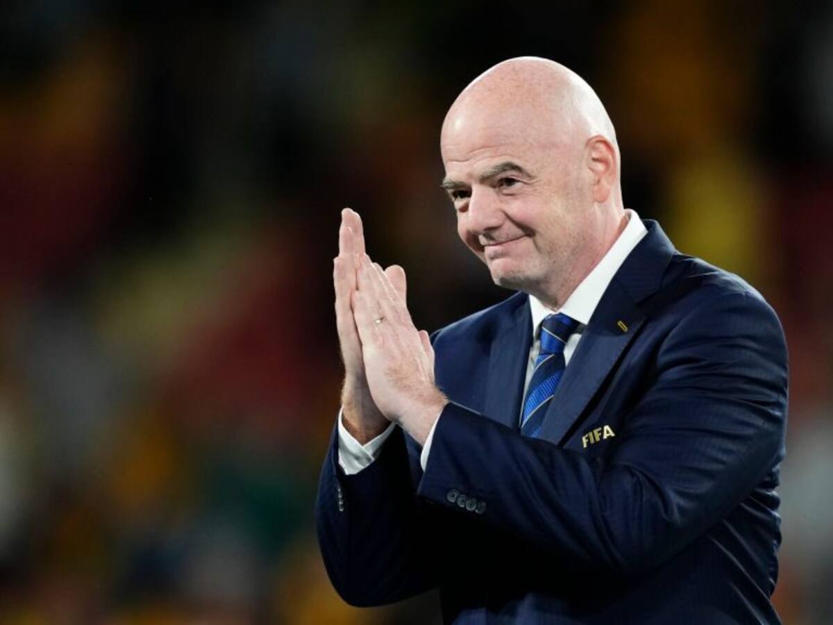 Gianni Infantino le da el vamos a las Clasificatorias Sudamericanas camino al Mundial «más grande de todos los tiempos»