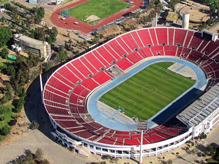 Insólito: exadminstrador del Estadio Nacional se apropió de 735 metros de reja y las vendió en $12 millones