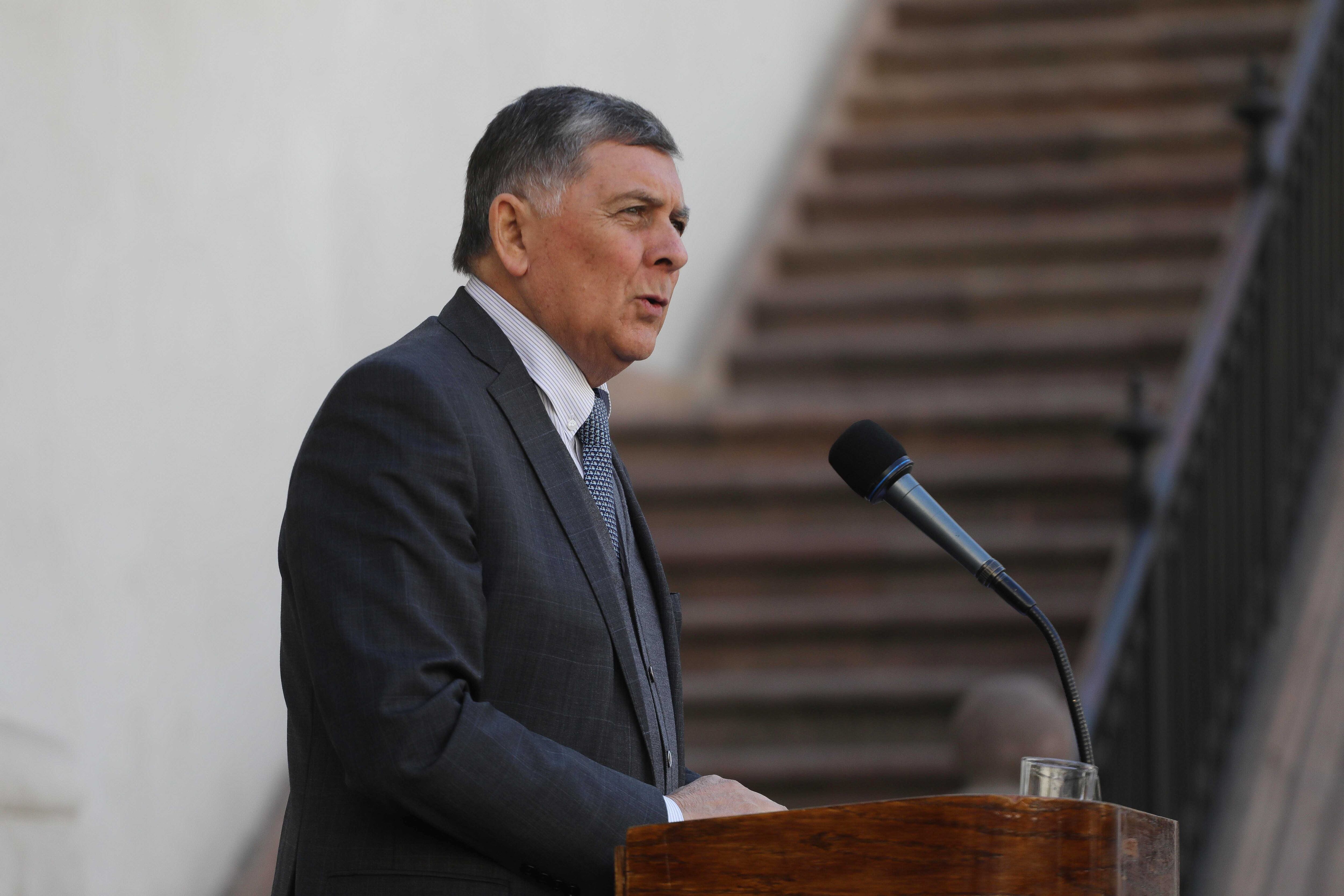 22 de junio de 2026 / SANTIAGO Claudio Alvarado, Ministro del Interior, Daniel Mas Valdes, Ministro de Economia, Fomento, Turismo y Mineria, realizan un punto de prensa, tras finalizar el Consejo de Gabinete, en el Palacio de La Moneda.FOTO: SEBASTIÁN BELTRÁN GAETE /AGENCIAUNO