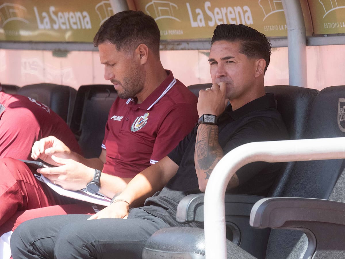 Deportes La Serena perdería una pieza clave en su lucha por la permanencia: se mueve el cuerpo técnico