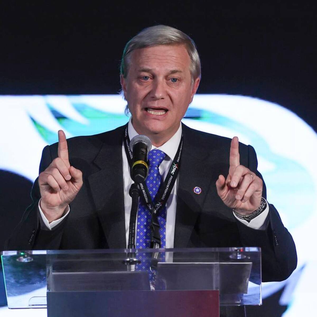 “Debería tomar un avión y hacerse cargo”: Kast emplaza al Presidente Boric ante aumento de tensión en la frontera